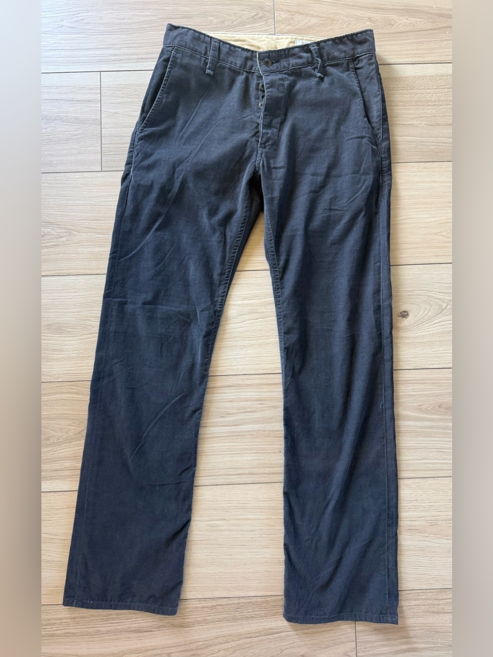 rag & bone Men’s Gray Corduroy Straight Leg Pants Size 32 Button Fly